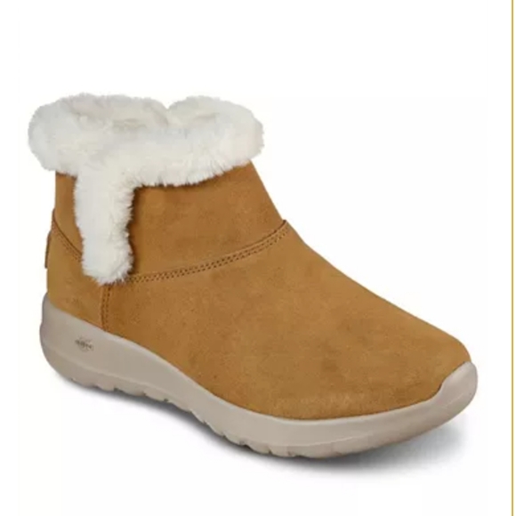Skechers Suede On-The-Go Joy-Bundle Fur Boots - Picture 1 of 11